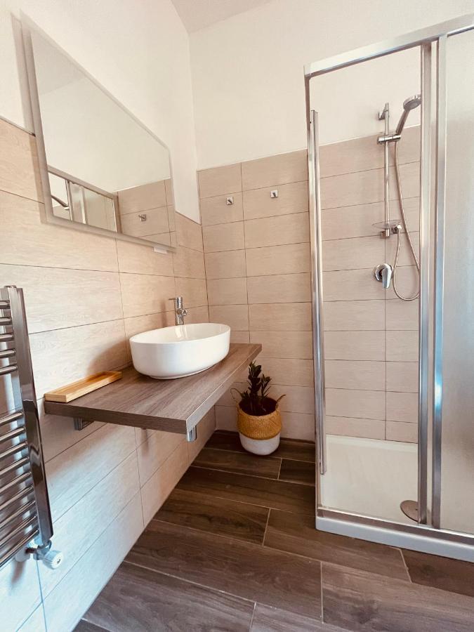 Bed and Breakfast Carducci 83 à Pescara Extérieur photo